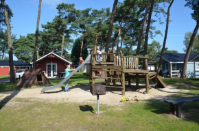 Lodge 6 personen camping de Molenhof